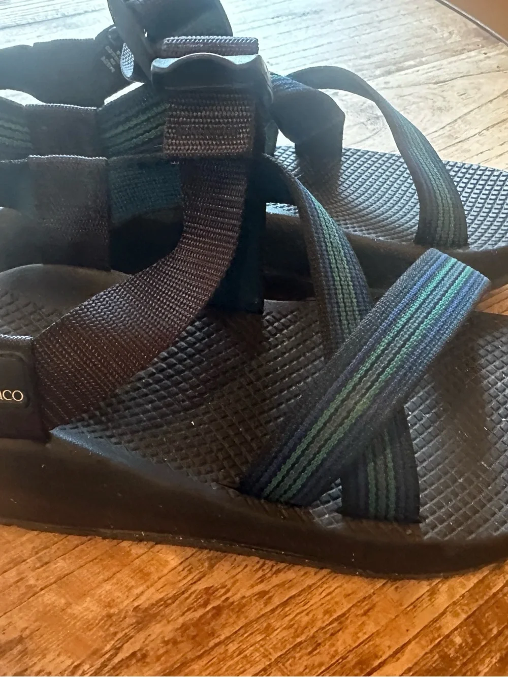 Chaco River Hiking 🥾 sandal men’s size 8 woman’s 9.5